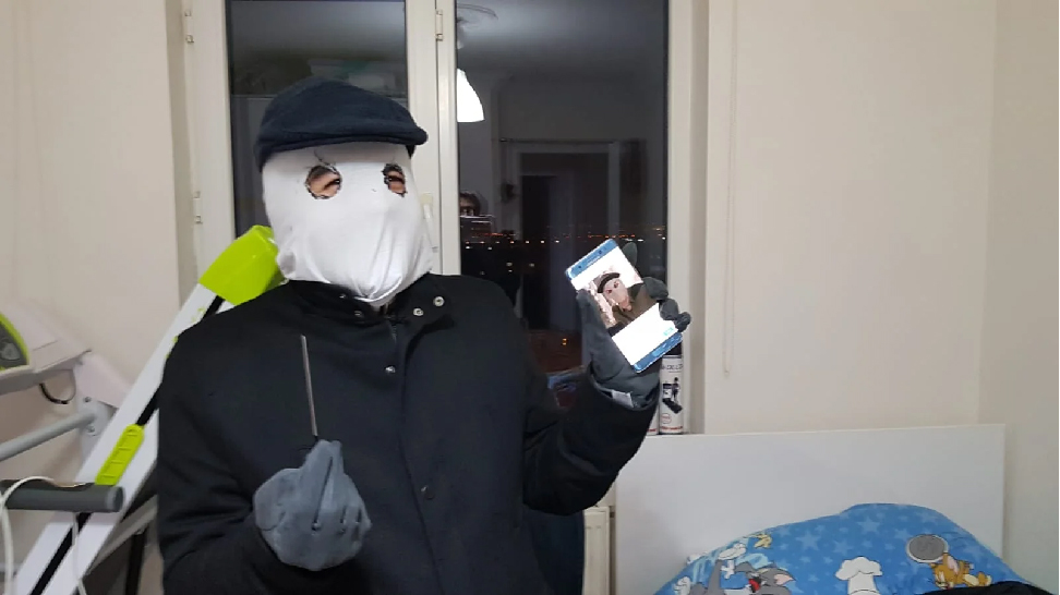 Noob cosplay, inferno, terrorist