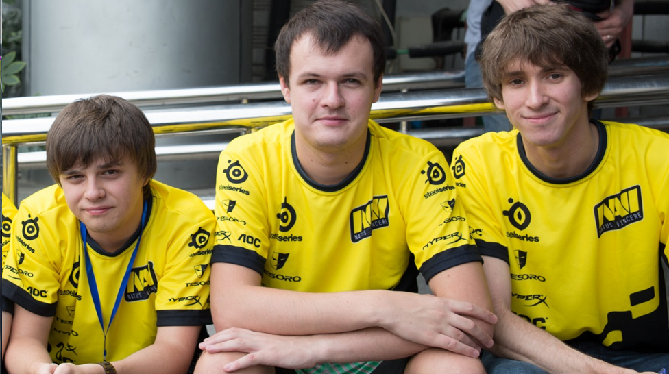 Dendi was accused of delaying payments to his teammates from B8 Esports