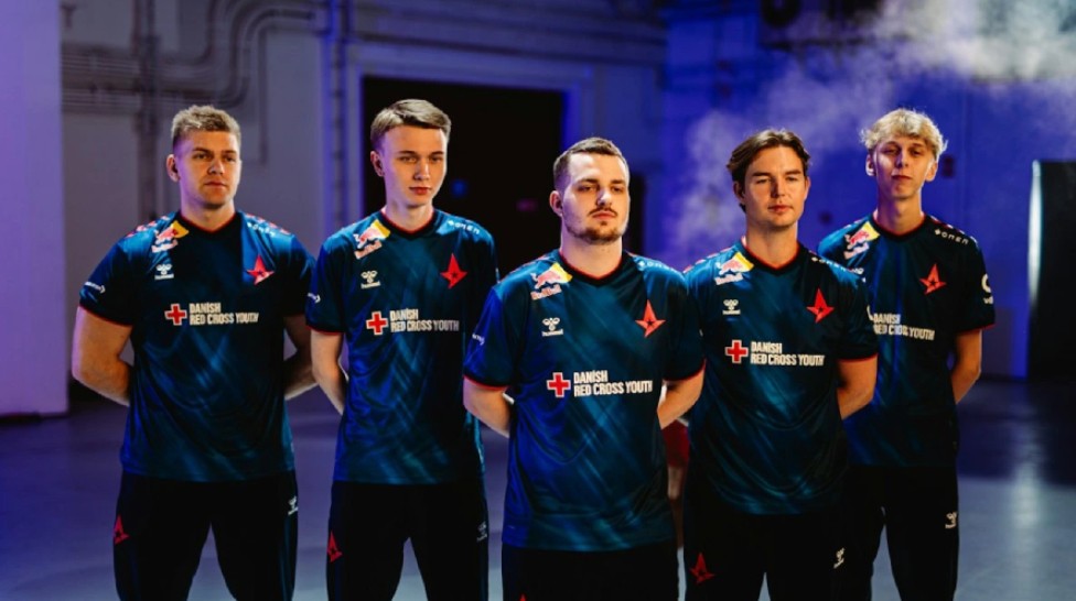 Falling Stars: Astralis' Unprecedented Absence from Five Consecutive Majors