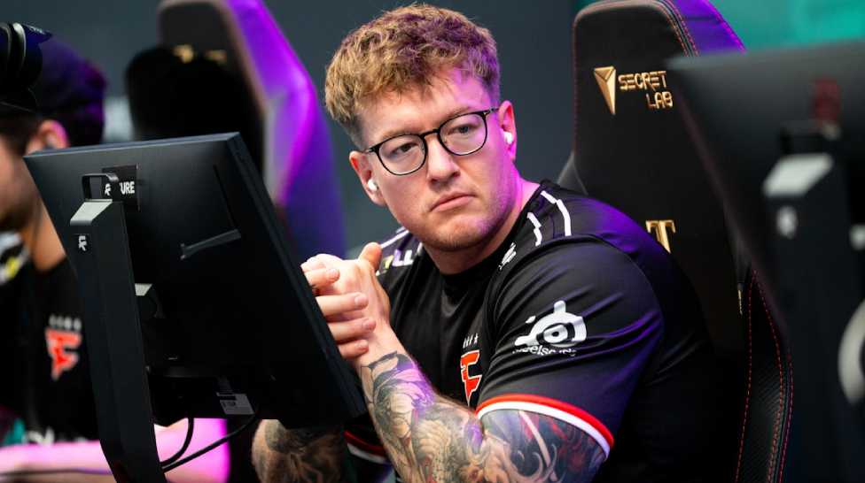 Rain's Departure from FaZe Clan: Community and Esports World Reacts