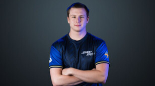 Johnny Speeds Takes a Strategic Turn: Benches Svedjehed for Licale Trial