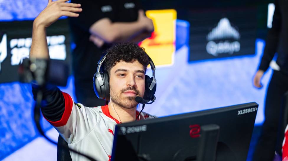 MOUZ Triumphs Over FURIA, Secures Semifinal Spot in Group B