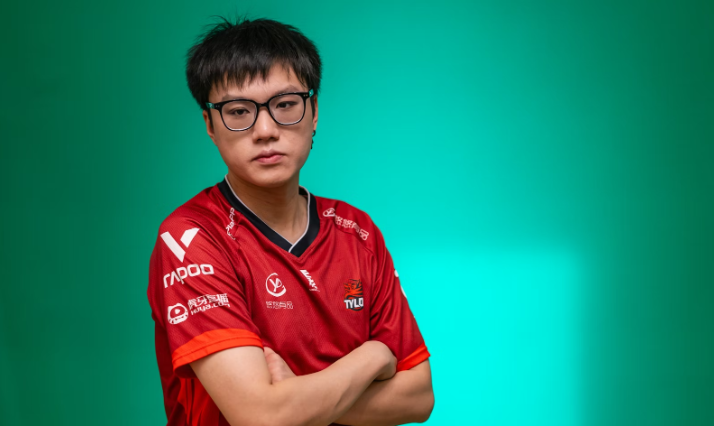 Attacker Transitions from Player to Coach for TYLOO