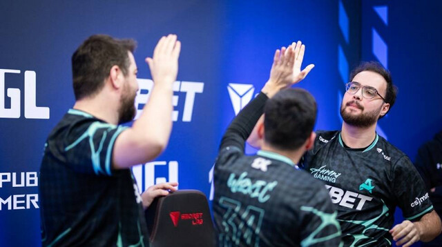 Aurora Triumphs Over G2, Securing a Spot in EPL Playoffs