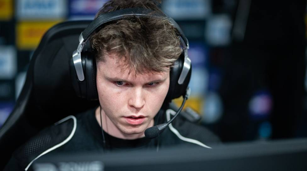 THUNDER dOWNUNDER Shocks MIBR at ESL One Cologne