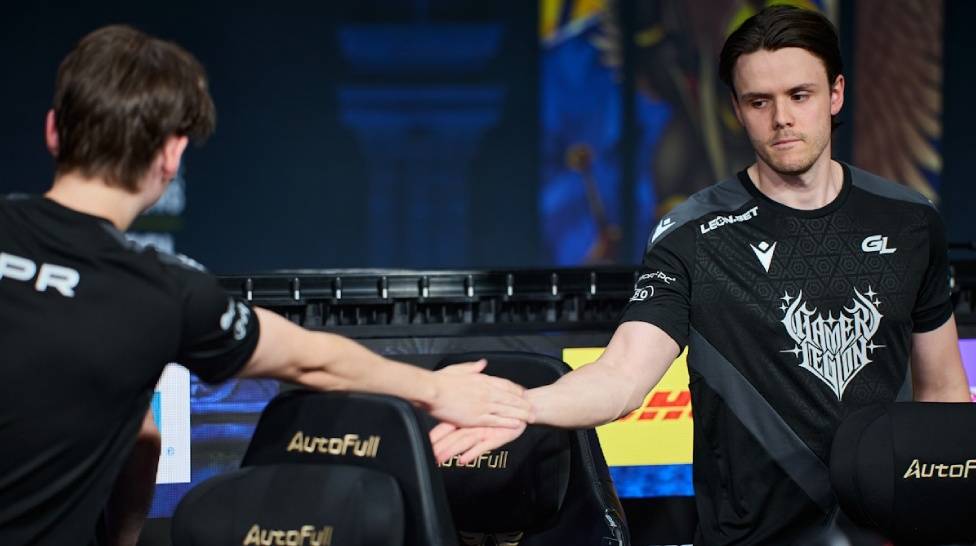 GamerLegion, OG Drop to Lower Bracket at Super DraculaN Day One