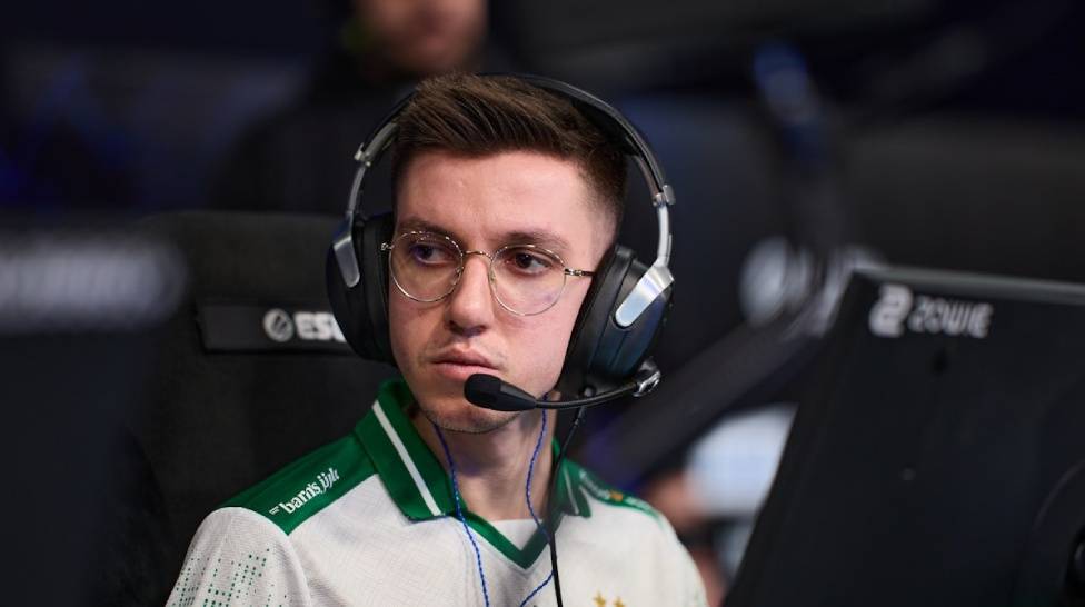 Kyxsan Departs from Falcons: A New Chapter