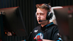 Luminosity Gaming Benches Player Bymas