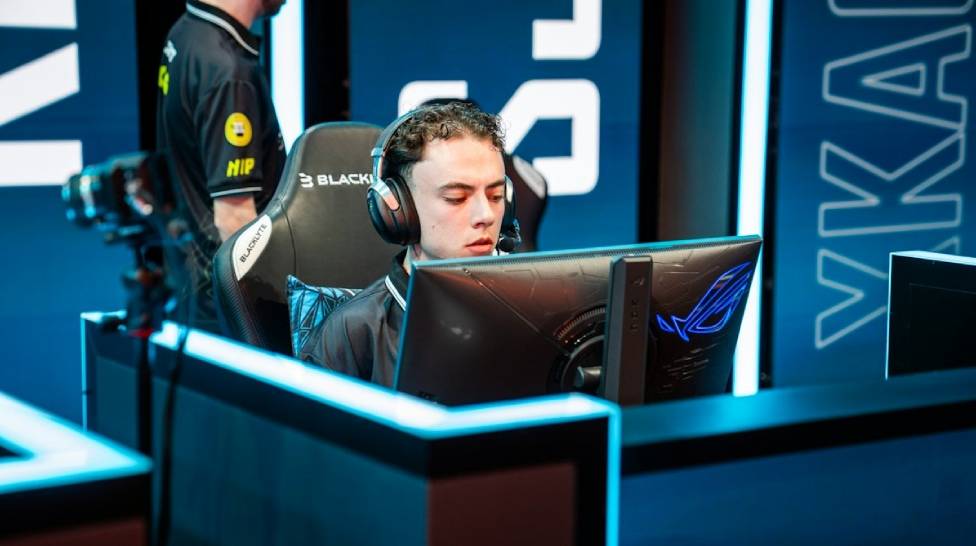 Krimbo Discusses the Impact of Hectic Schedules in Esports